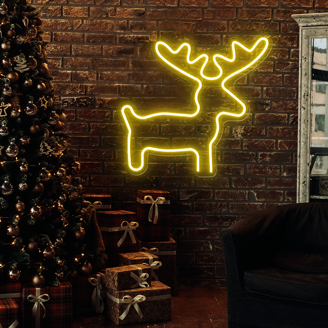 How to Make Outdoor Christmas Decorations with Lights to Brighten Up Y ...