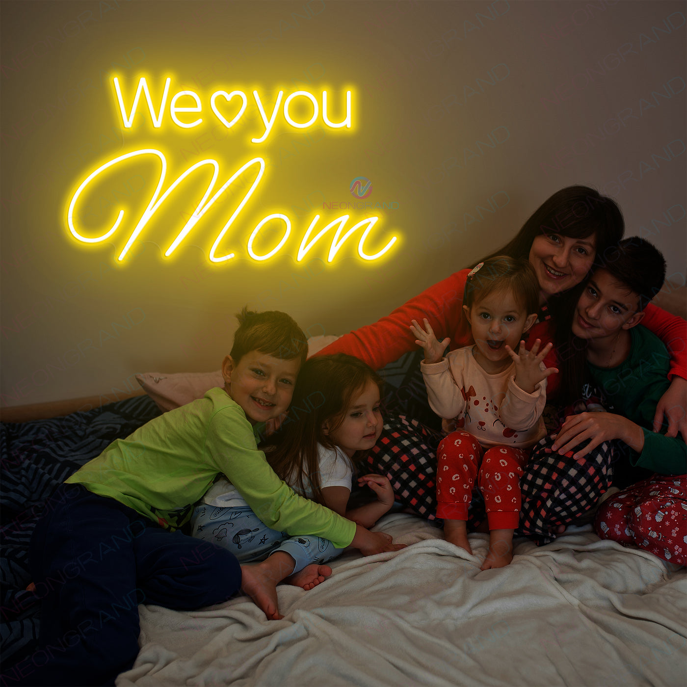 We Love You Mom Neon Sign Led Light yellow