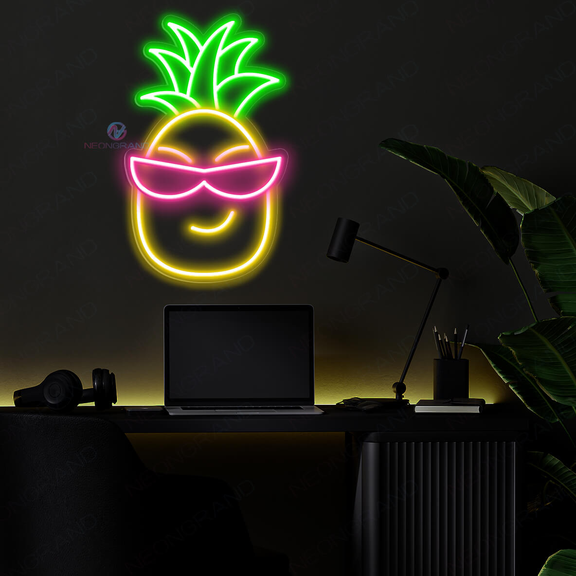 Cool Pineapple Led Light Fruit Tropical Neon Sign 2