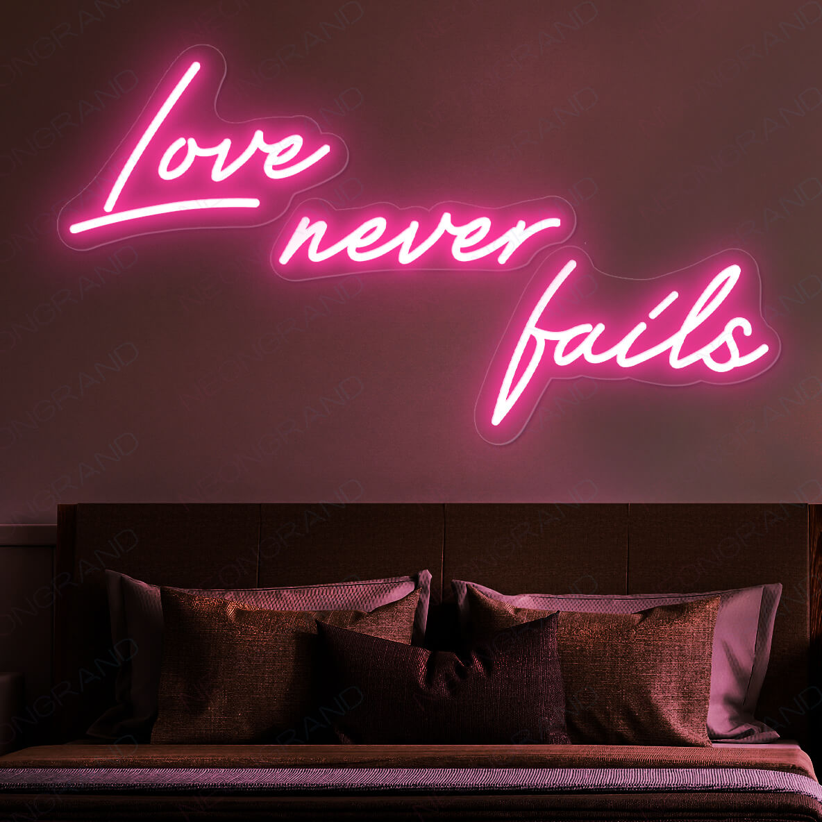 Love Never Fails Neon Sign Love Wedding Led Light pink
