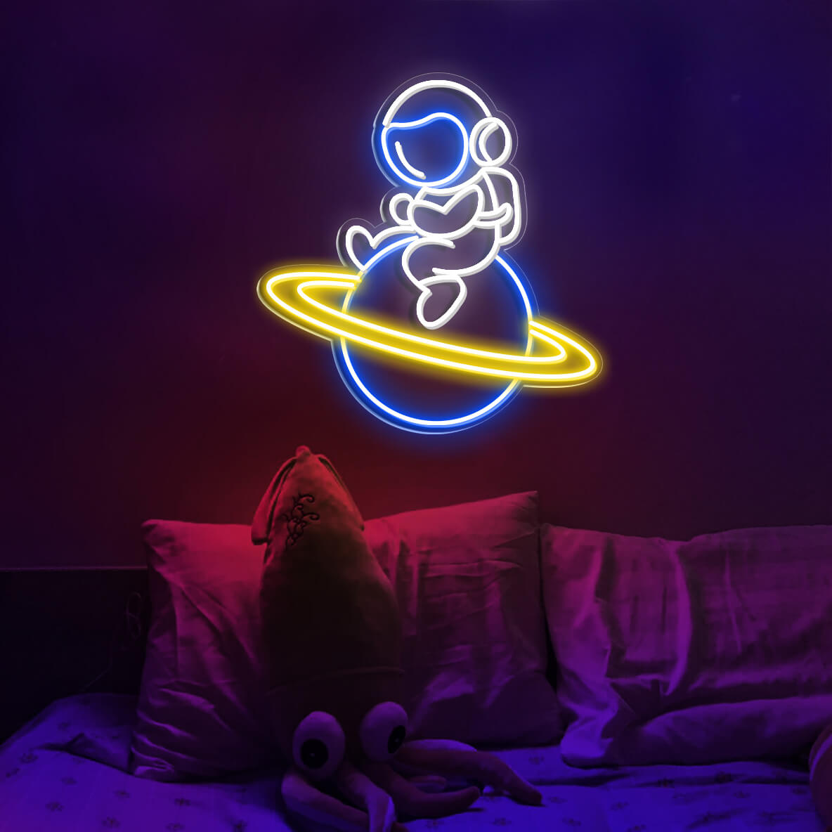 Spaceman Neon Sign Planet Astronaut Neon Sign Led Light - NeonGrand