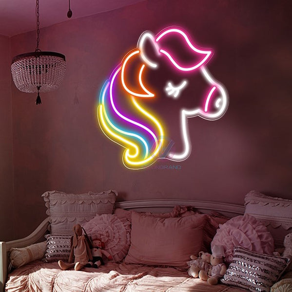 Unicorn glow in the dark wall sticker