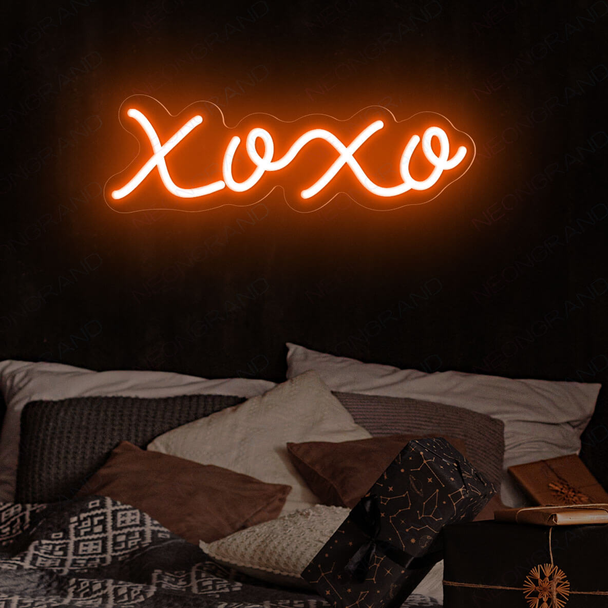 XOXO Neon Sign Hugs And Kisses Love Led Light orange wm